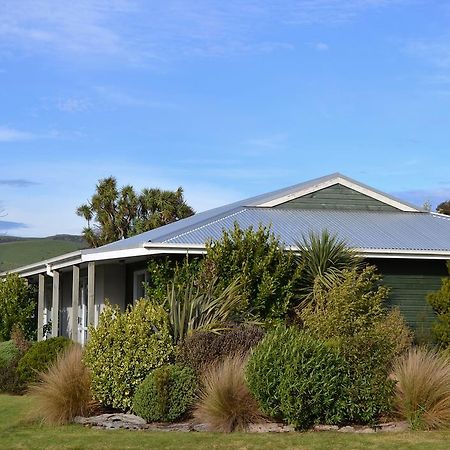 Catlins Gateway Motels Owaka Exterior photo